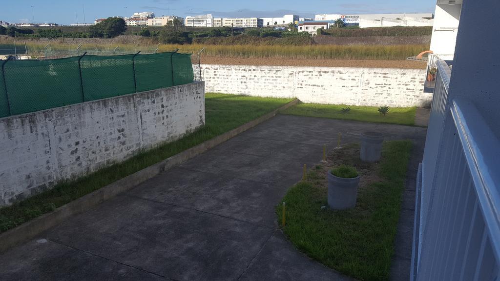 Apartamento Moderno E Elegante Ponta Delgada  Exterior photo